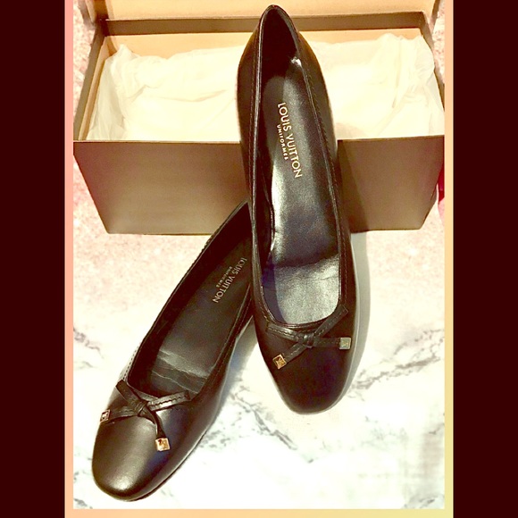 Louis Vuitton • Ballerina Flat / size- EU-38 NIB! - Picture 1 of 6